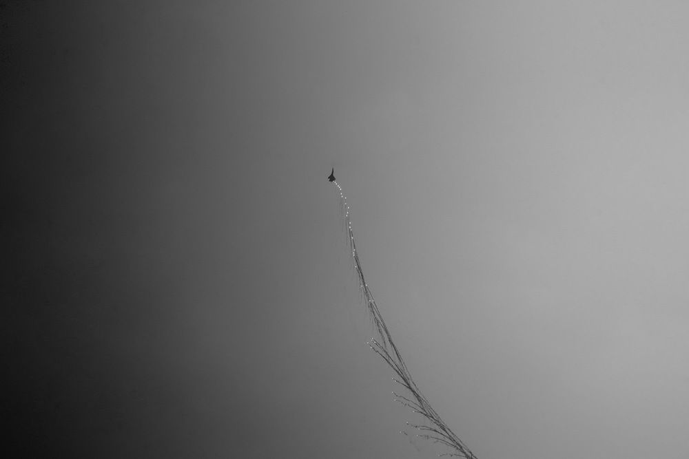 30-04 fly