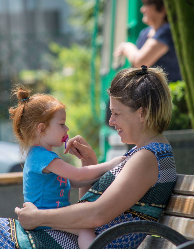 мама с дочкой