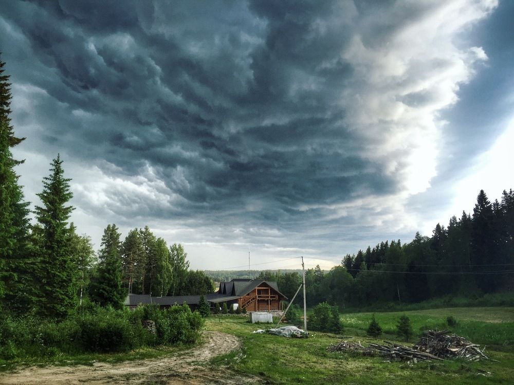 Photograph by Aleks Uhlianitsa