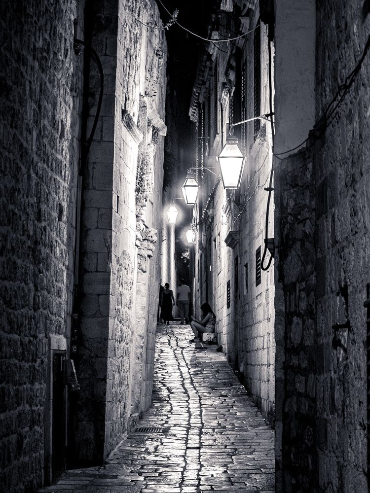 Dubrovnik night