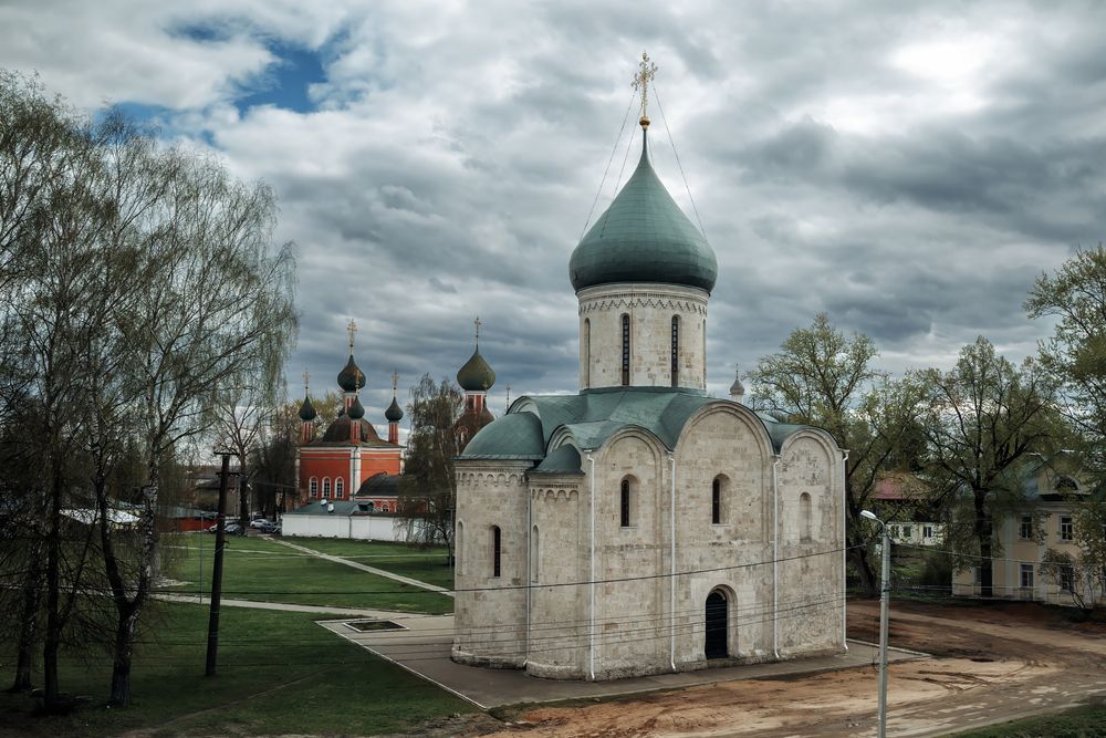 Photograph by Oleg Podlesnykh
