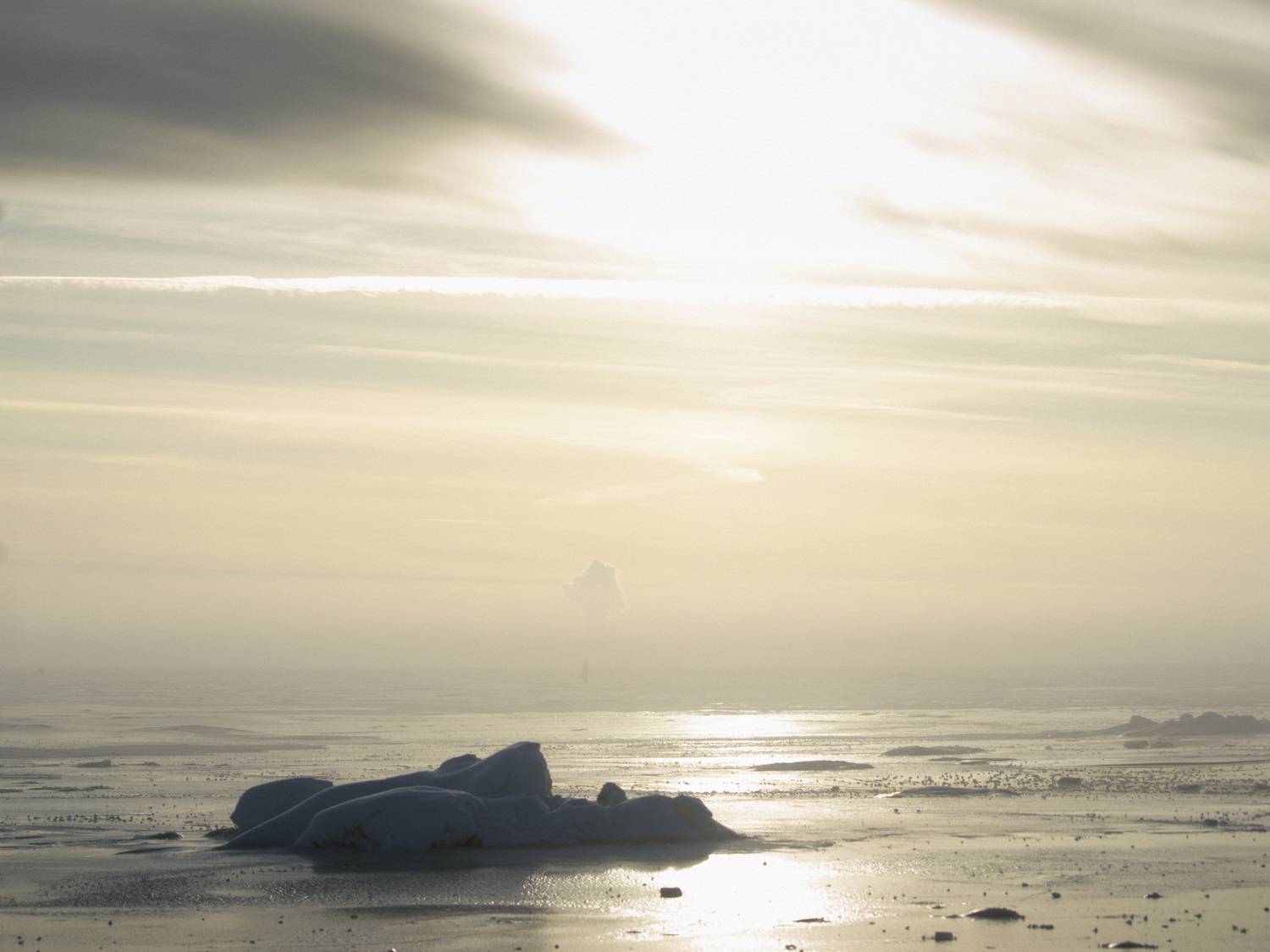 Зимний Финский залив удивляет