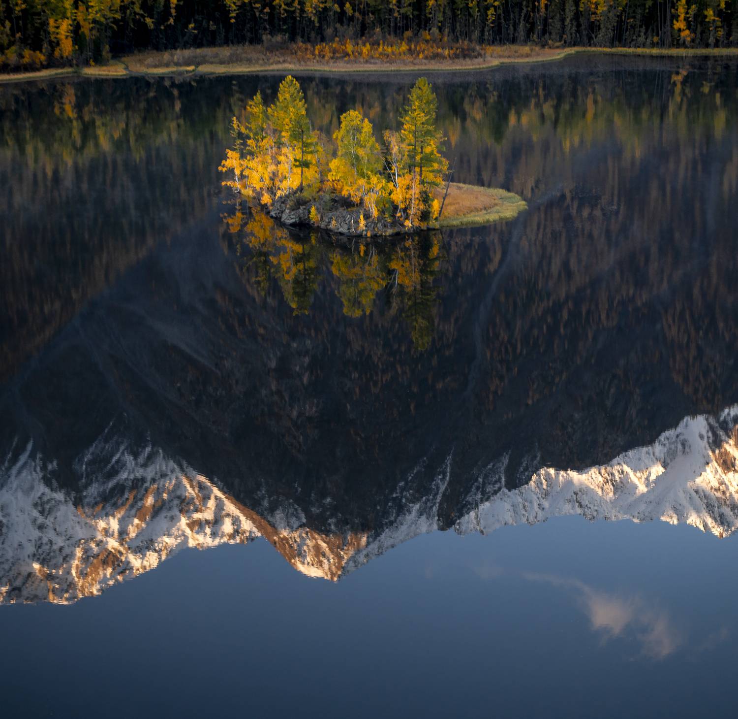 Осень в горном зазеркалье Осень в горном зазеркалье