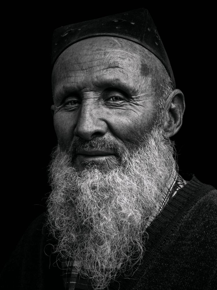 Photograph by Evgeniy Savikov