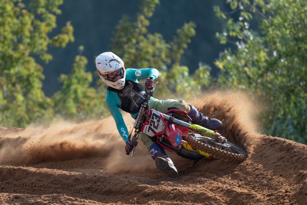 Резкий вираж