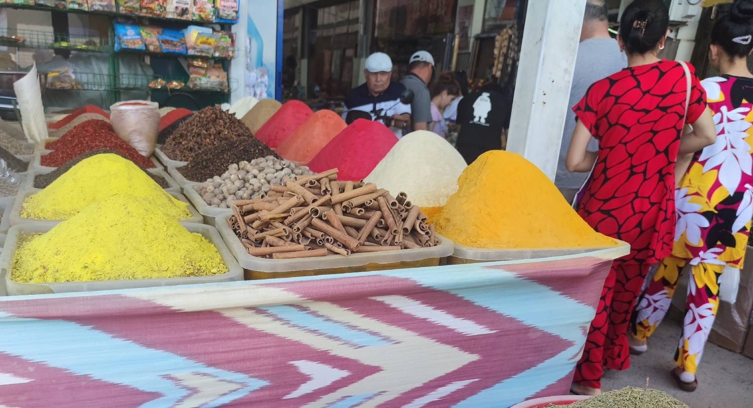 Бухарский рынок