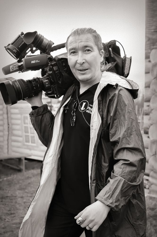 Тот, кто всегда за кадром.