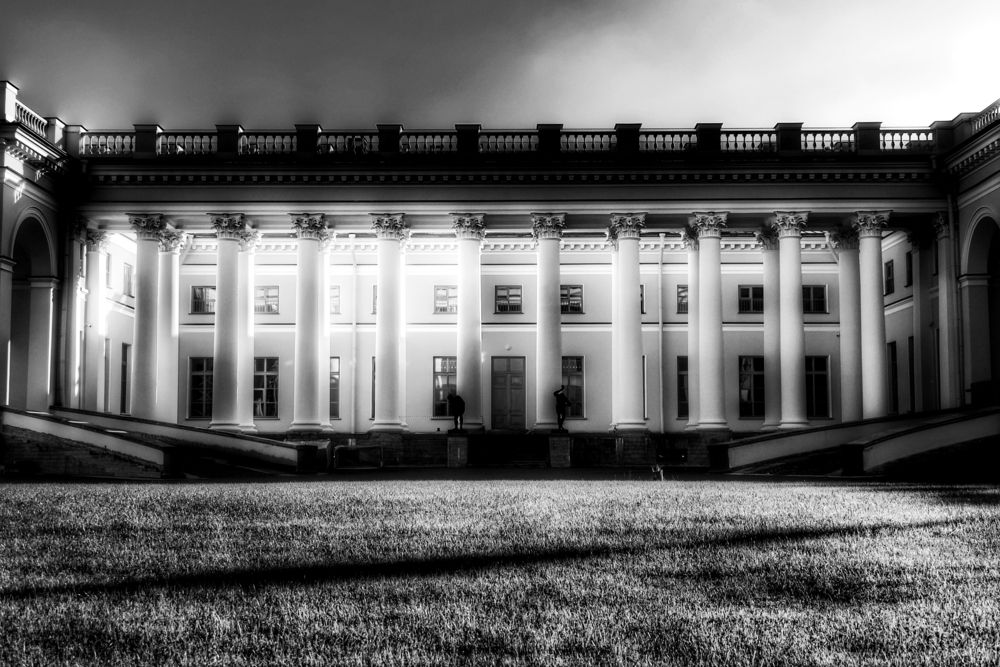 Дворец света