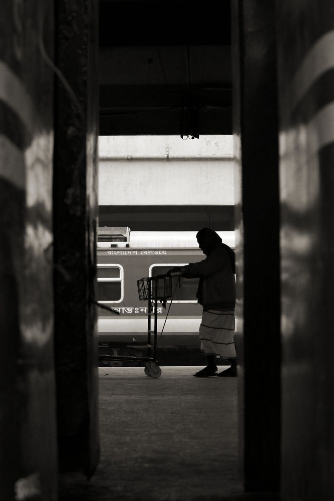 Between Light and Labor