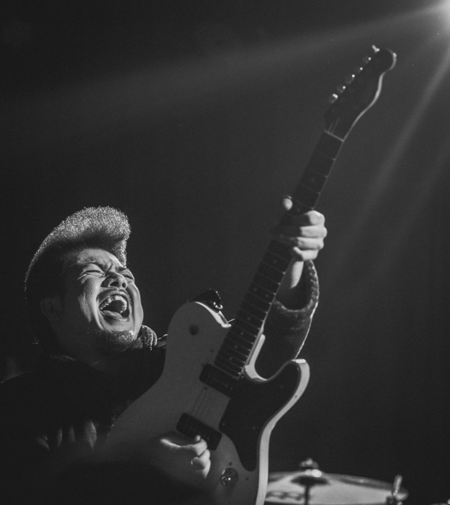 Roar at the Summit