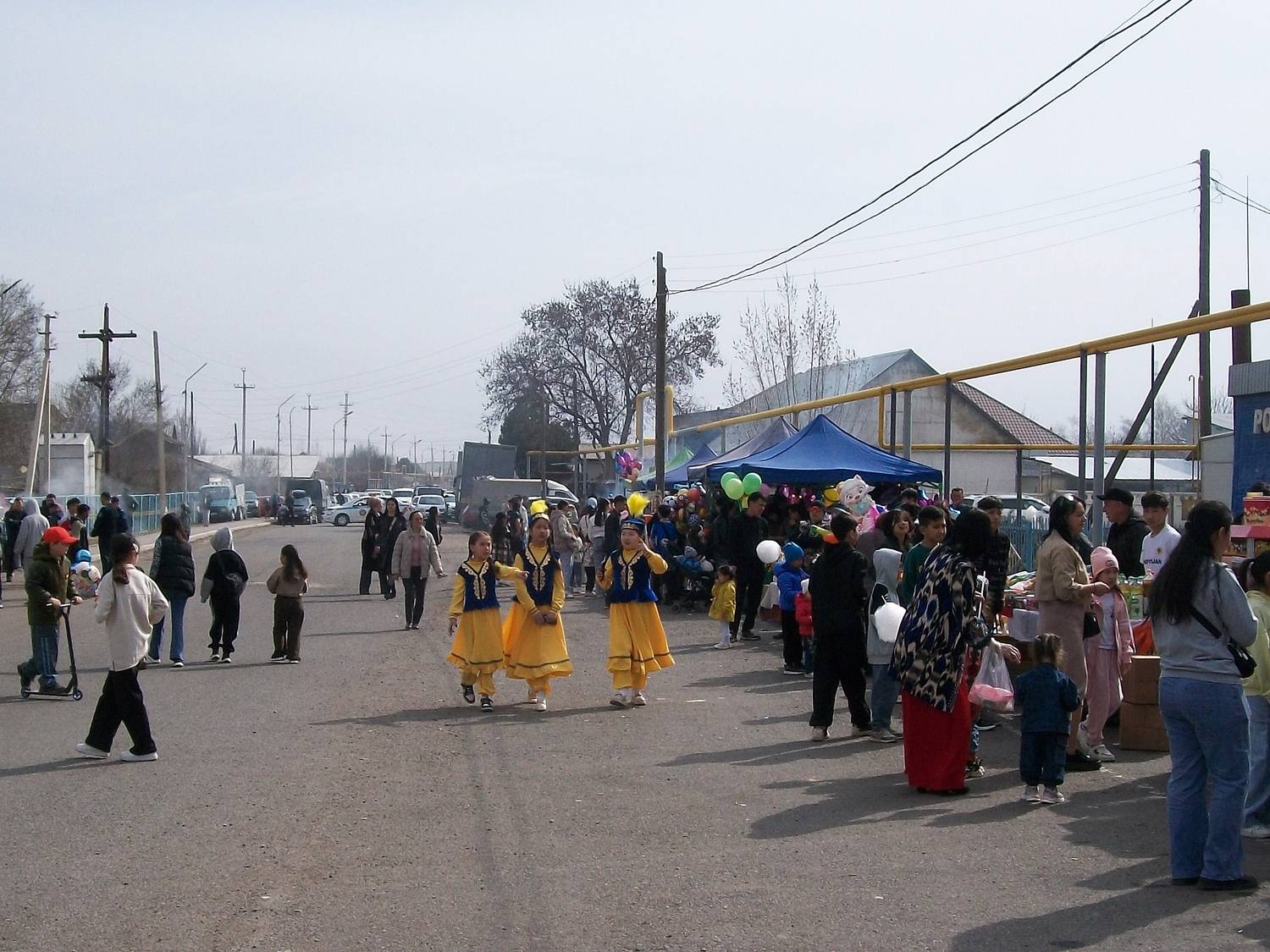 Праздничная улица