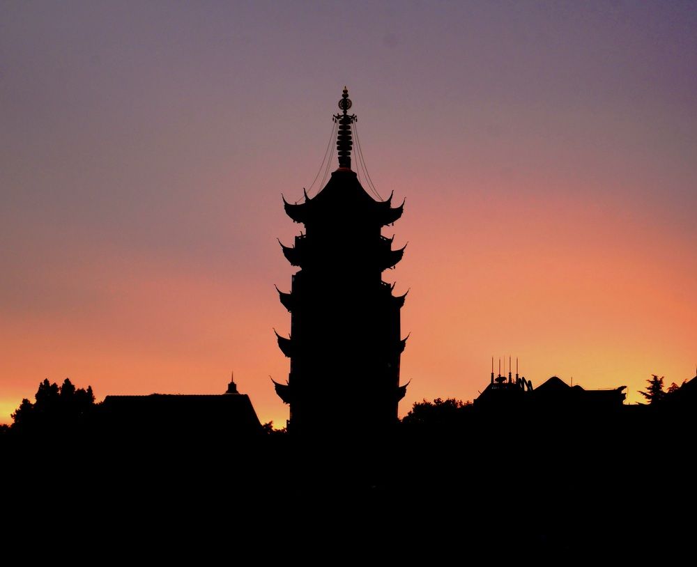 Photograph by Alex Li