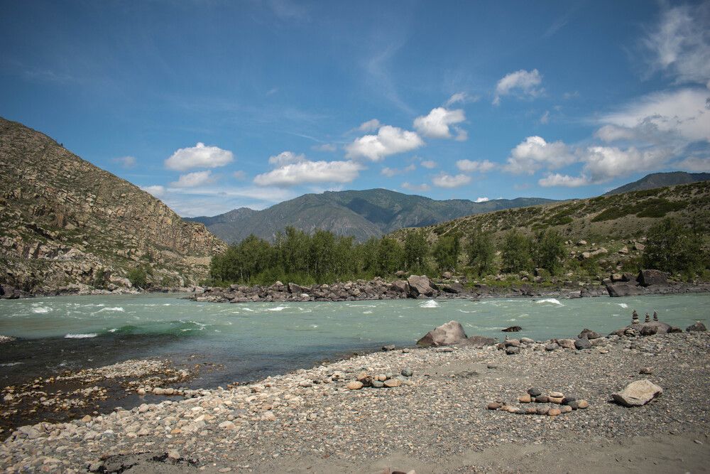 Место впадения Малого Яломана в Катунь