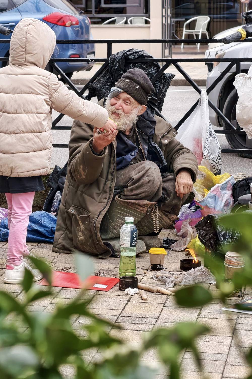 Милостыня радости