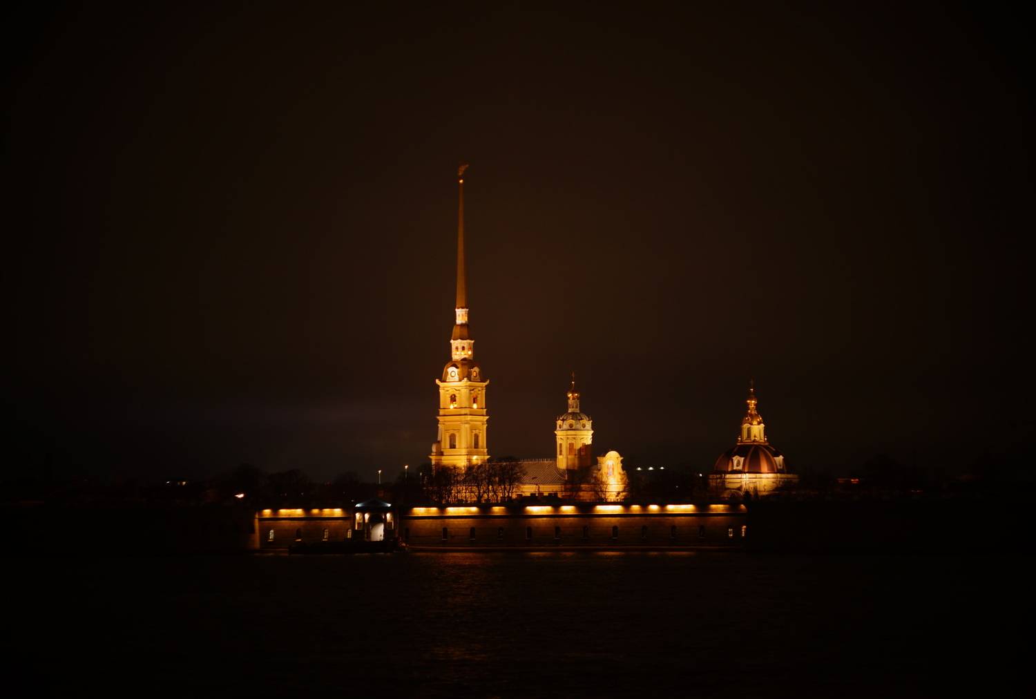 Night view of St. Petersburg