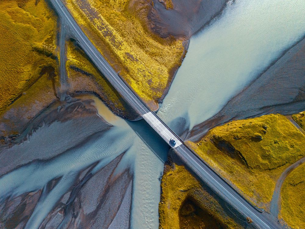 Bridge over the braided river