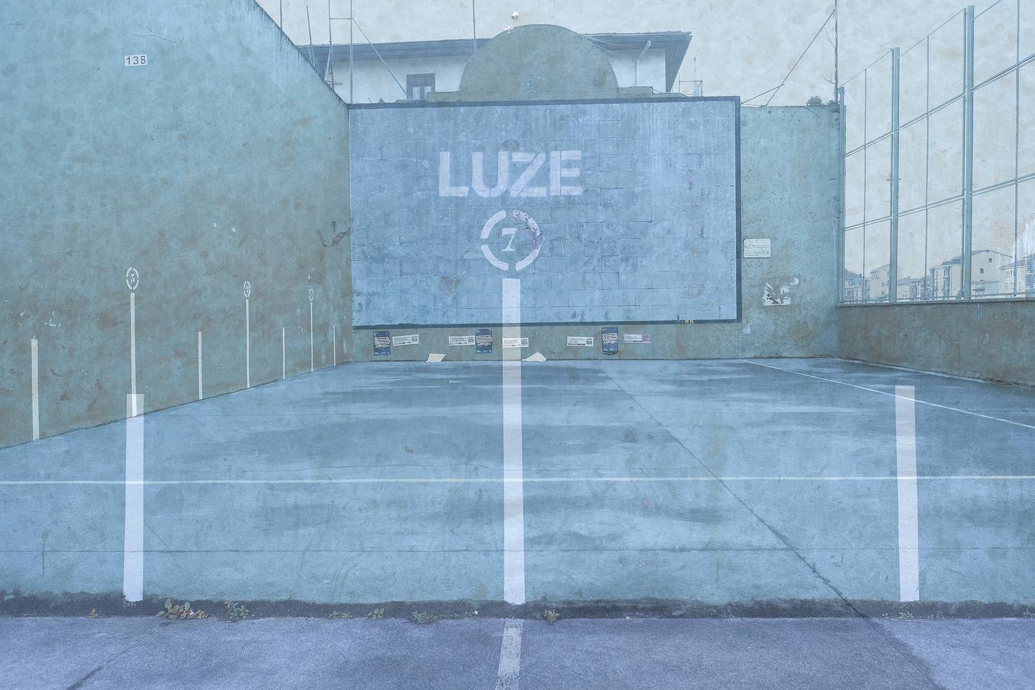 The wall that responds