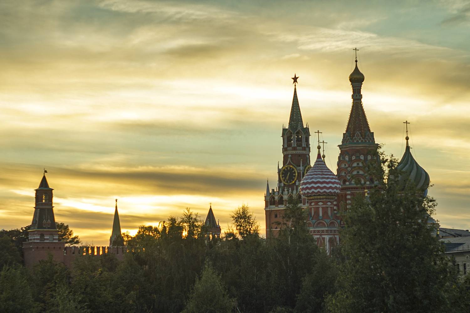 Москва в закате