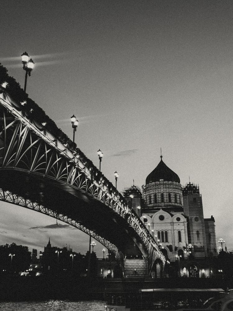 Фотография автора VICTORIA KAZAKOVA