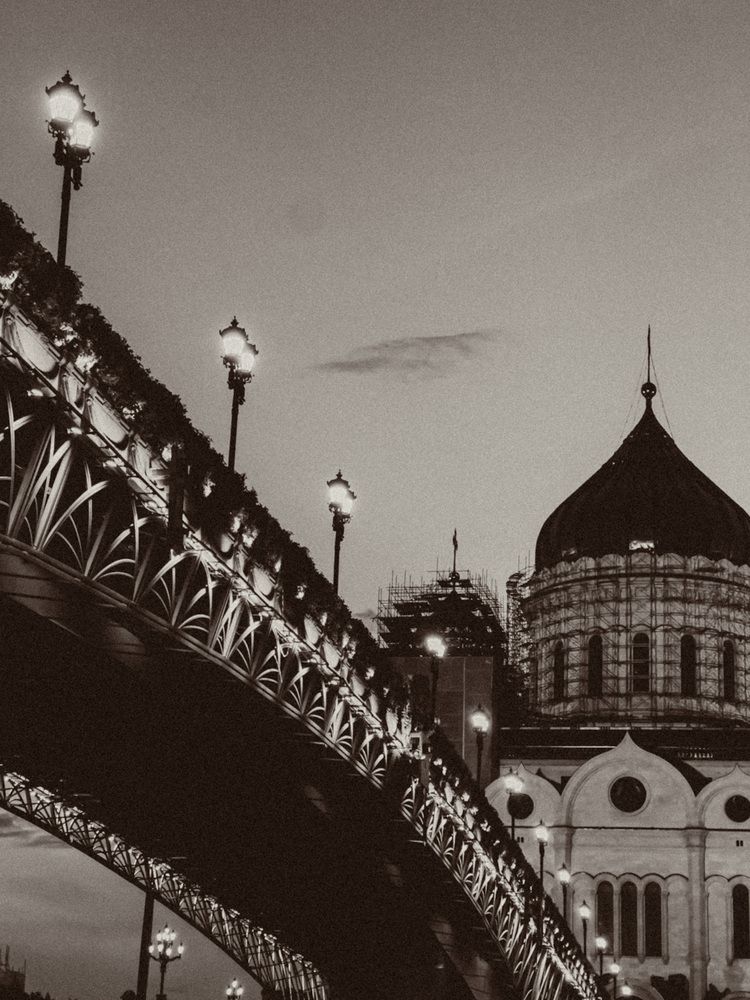 Фотография автора VICTORIA KAZAKOVA