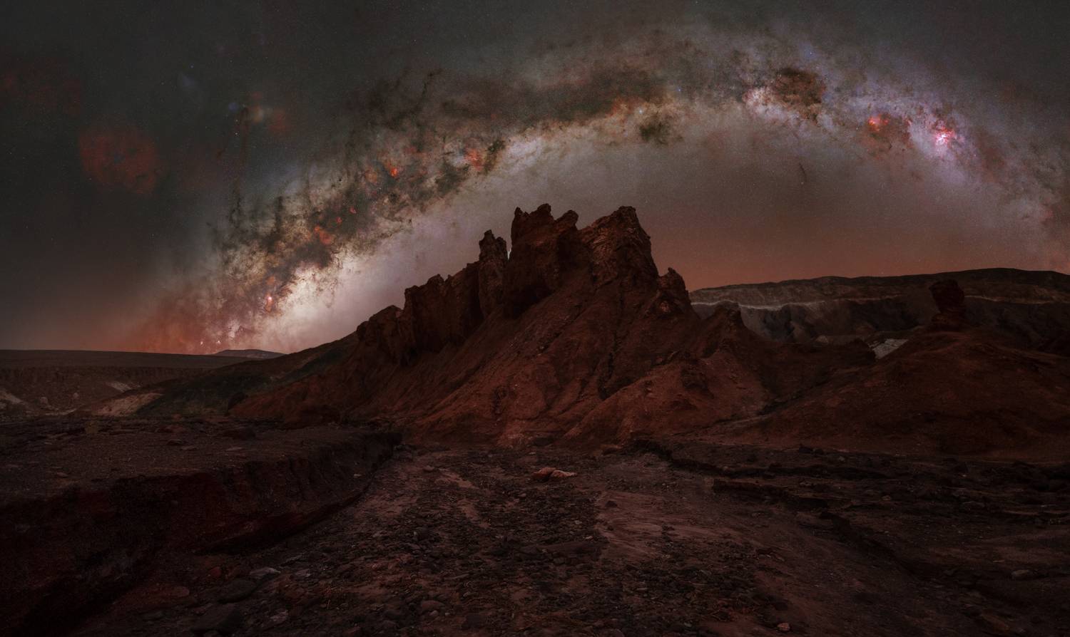 Valle Arco Iris tierras rojas