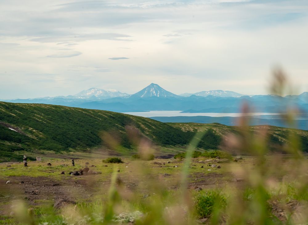 Горизонт из трех вулканов: природная гармония Камчатки