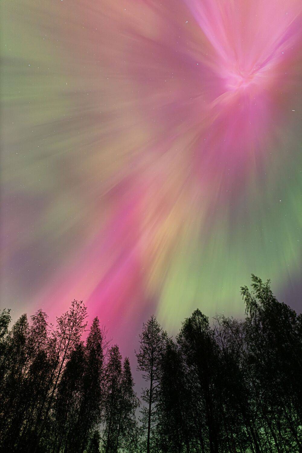 The strongest aurora of the 21st century.