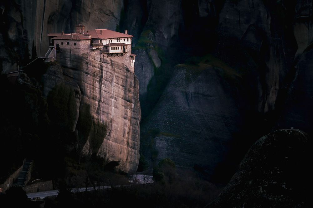 Photograph by Nikos Leonov
