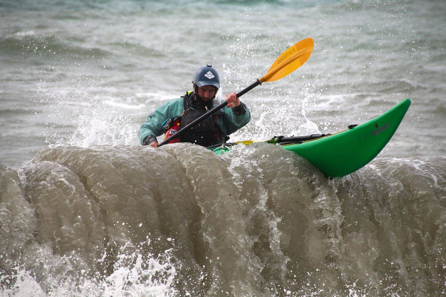 На гребне волны