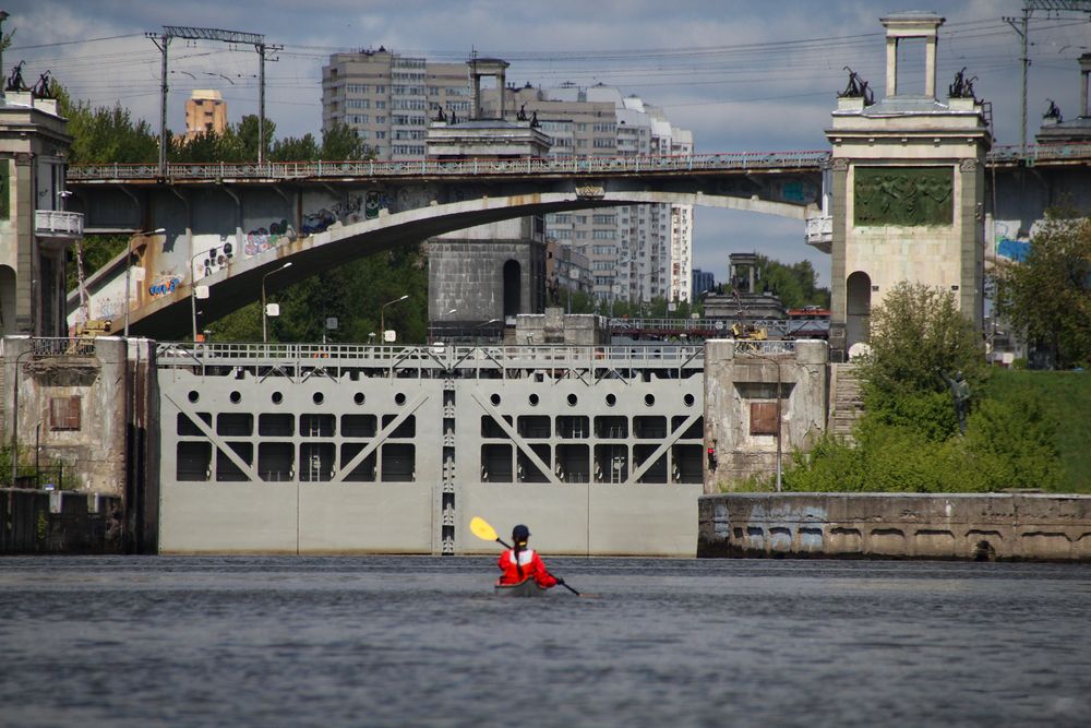 Врата закрыты