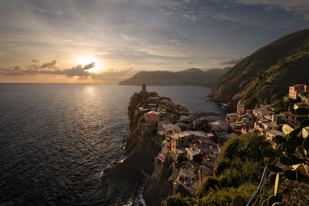 A calm evening by the sea
