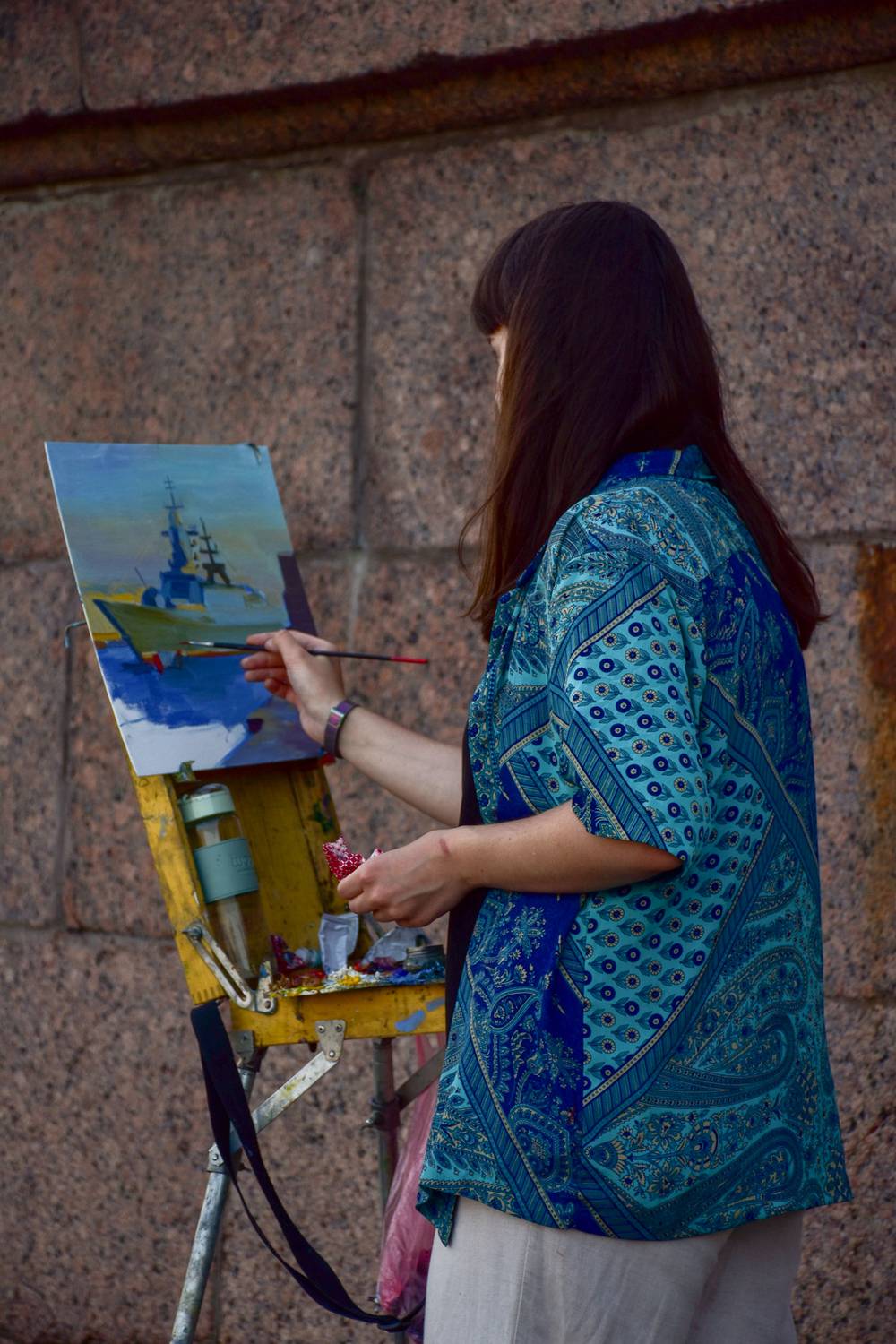 Художница на пленэре.