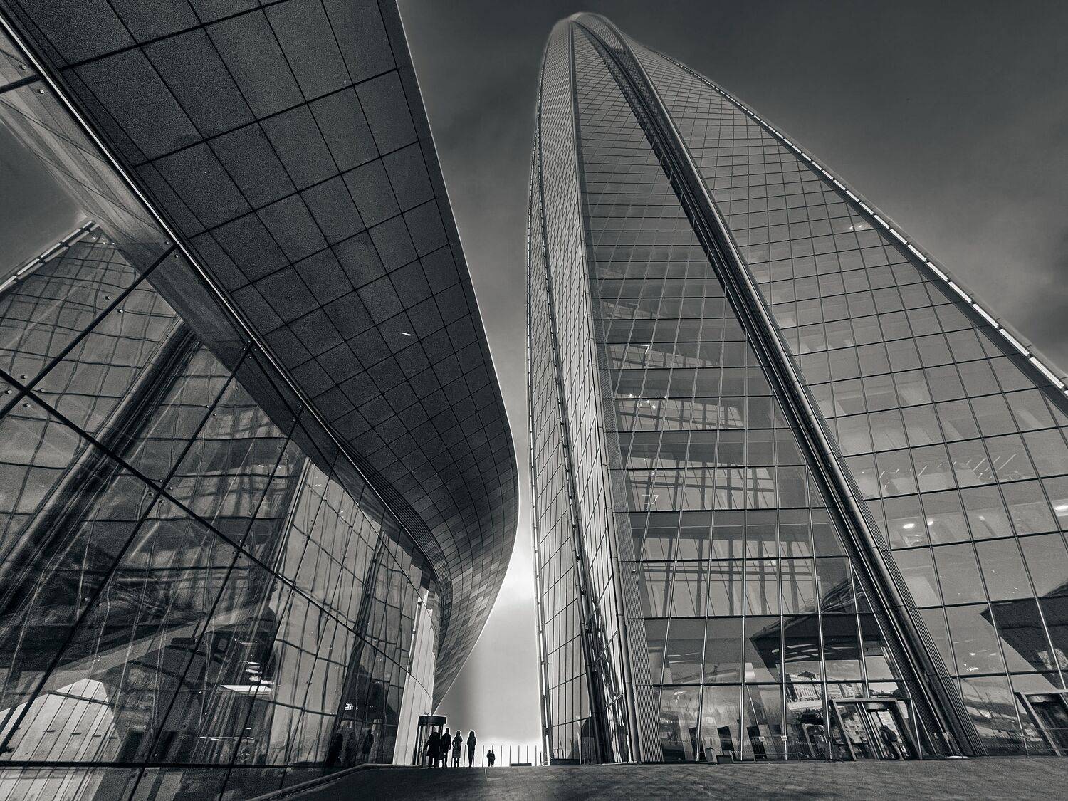 Люди и небоскребы Люди и небоскребы