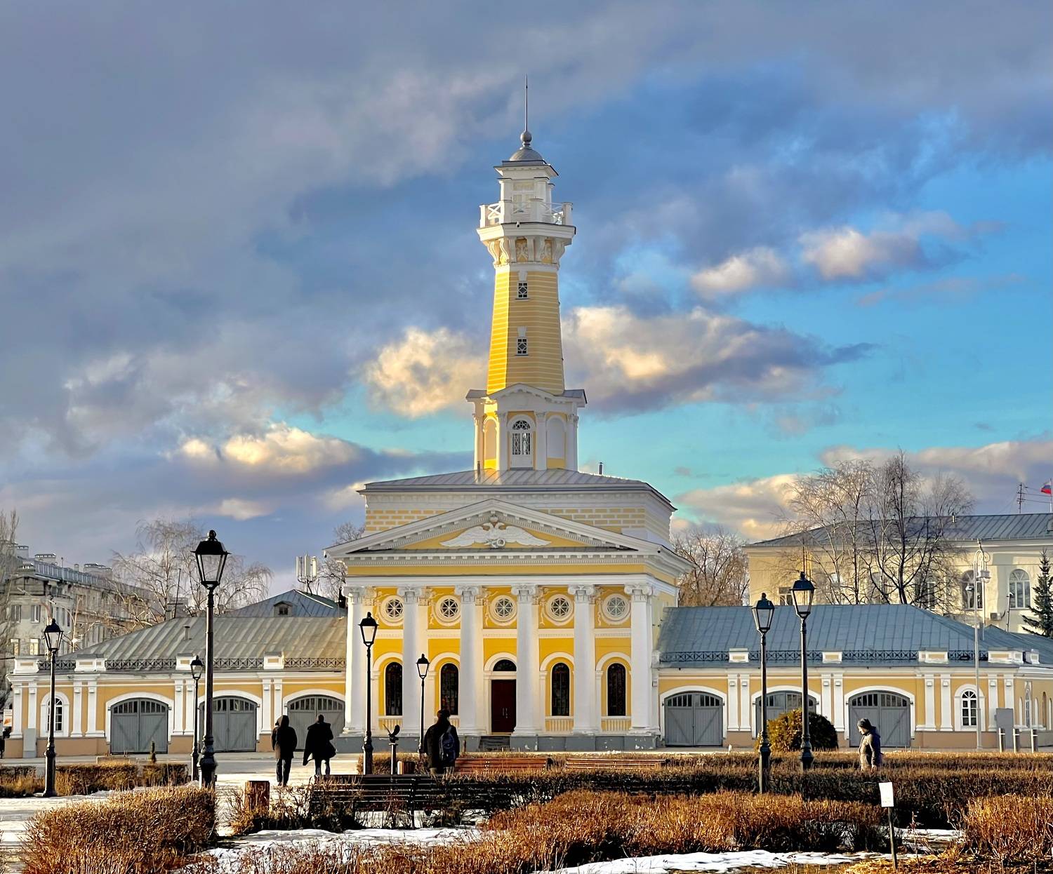 Вечерняя Кострома. Вид на Пожарную Каланчу.