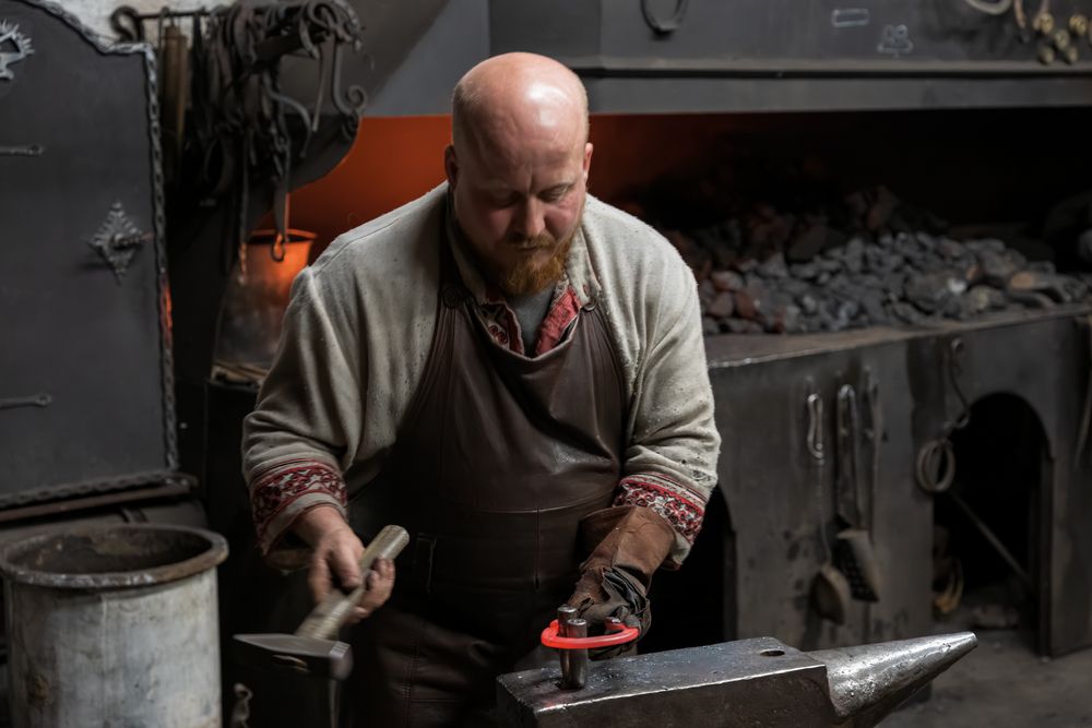 Фотография автора Демьян Лопатов