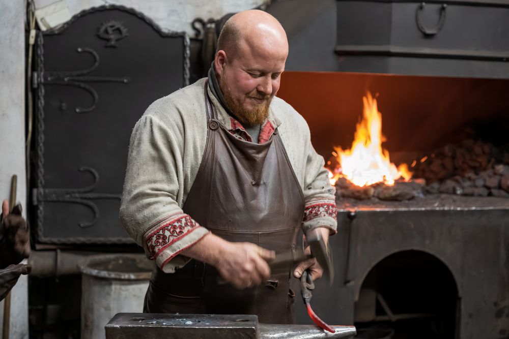 Фотография автора Демьян Лопатов