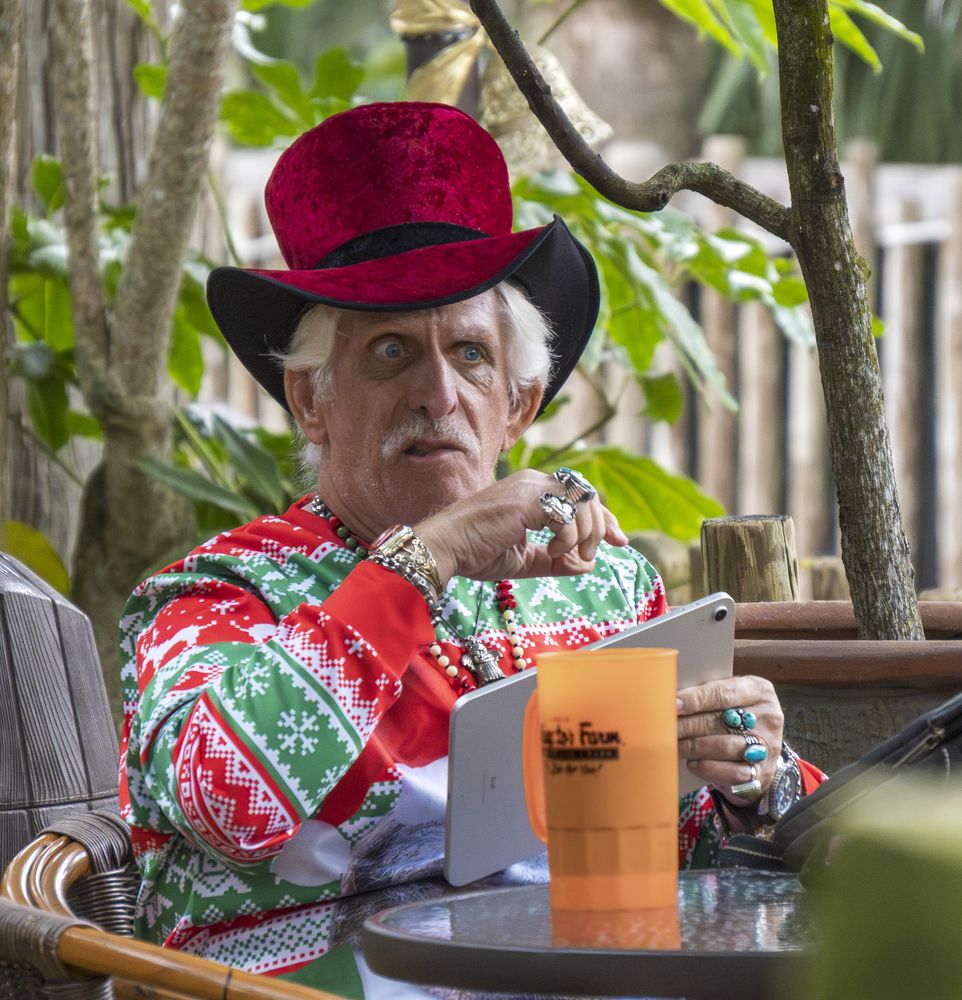 Дело в шляпе  |  It is in the hat!