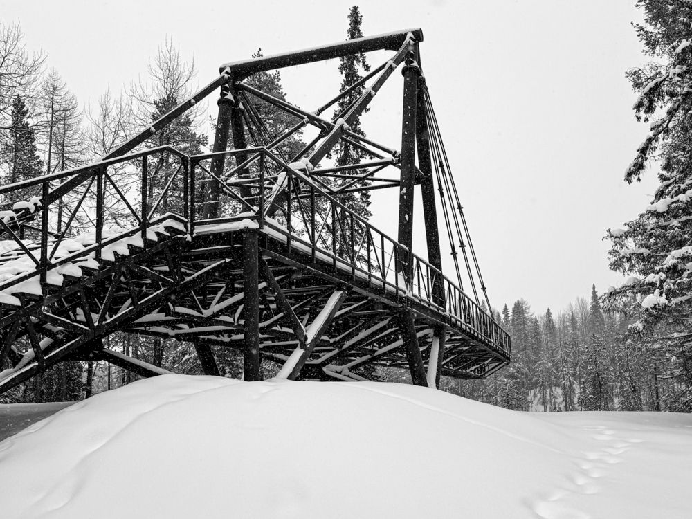 Photograph by Yan Chernushevich