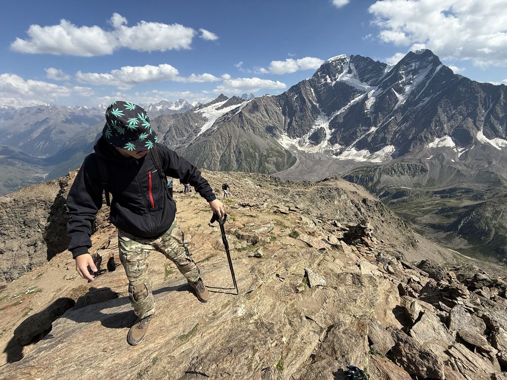 Шаг над облаками