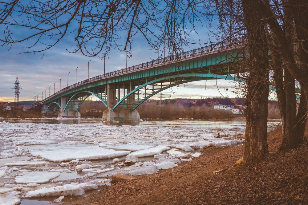 Начало апреля