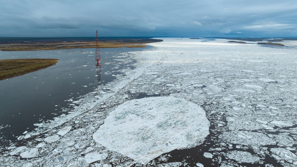 Ледоход на реке Лена