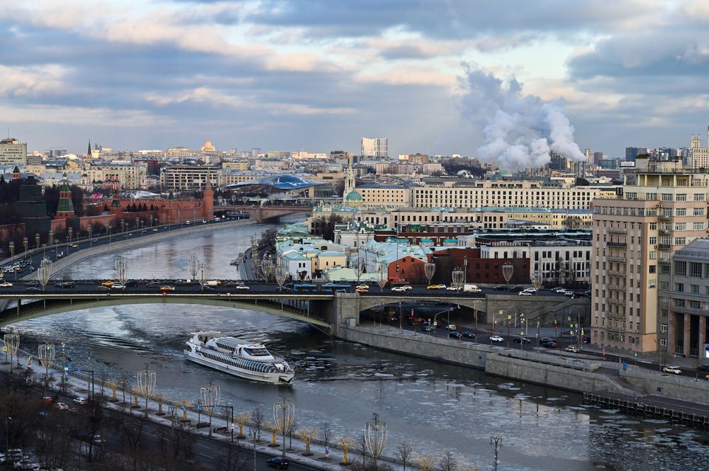 Февральская Москва-Река