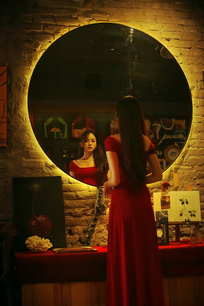 Photograph by Tung Vu Thanh