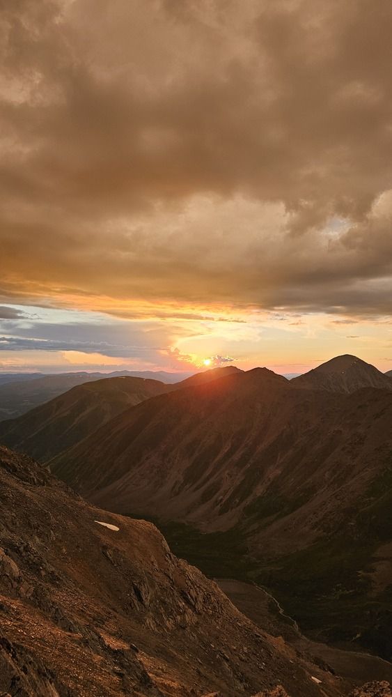 Горный Алтай. Закат. Акташский ретранслятор