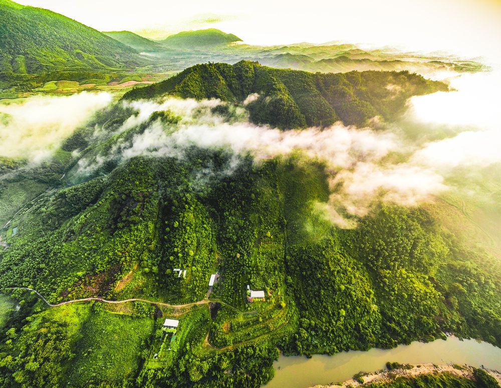 Photograph by Truong Giang Nguyễn