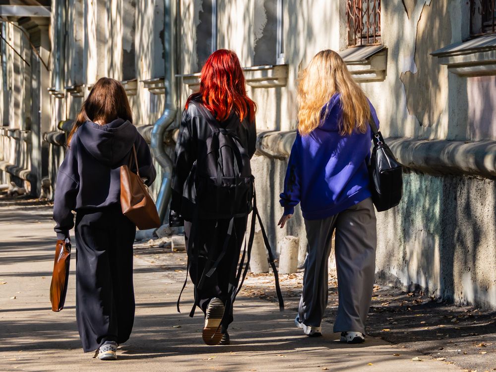 Фотография автора Максим Фролов