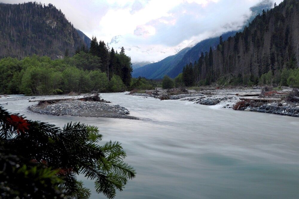 Вечерний вид на Домбай