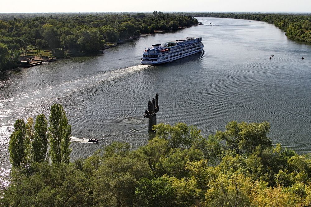 Фотография автора Александр Челмодеев