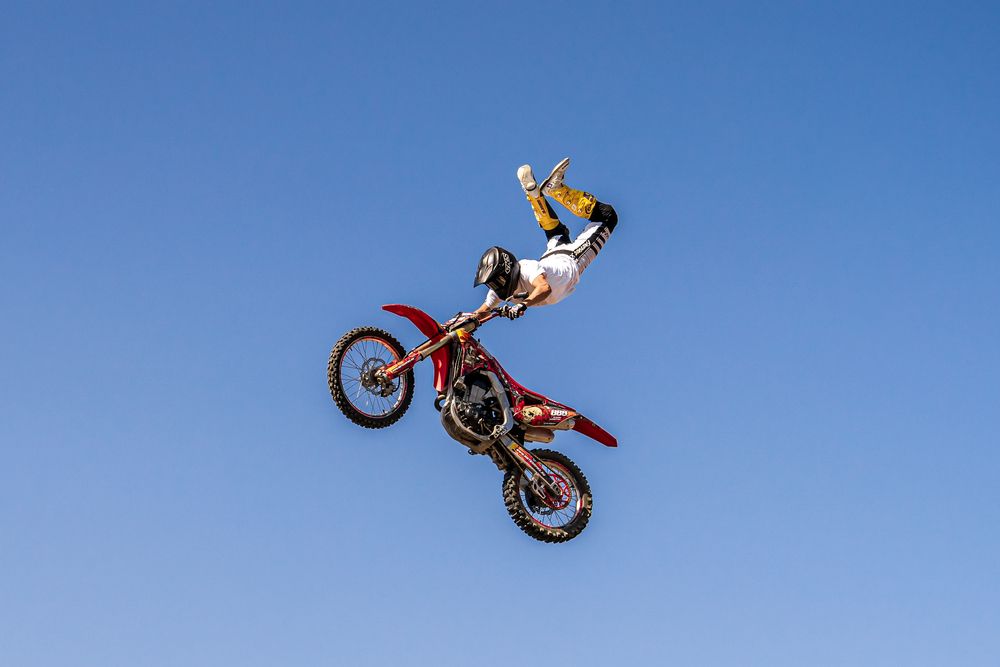 Фотография автора Андрей Самородов