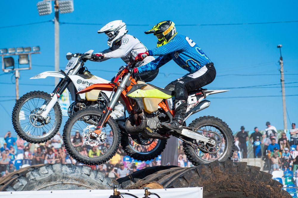 Фотография автора Евгений Левин